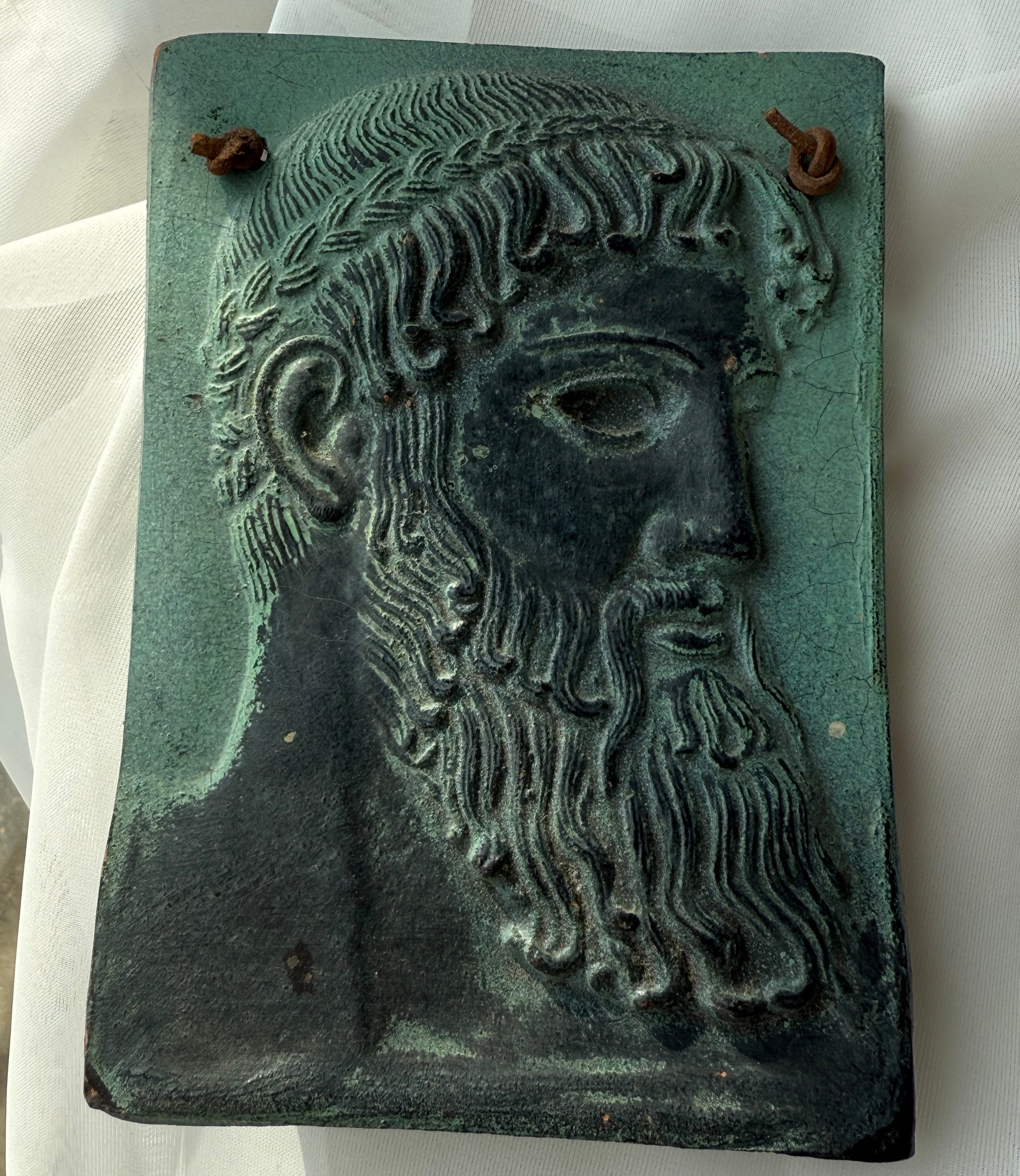 Plaque Zeus